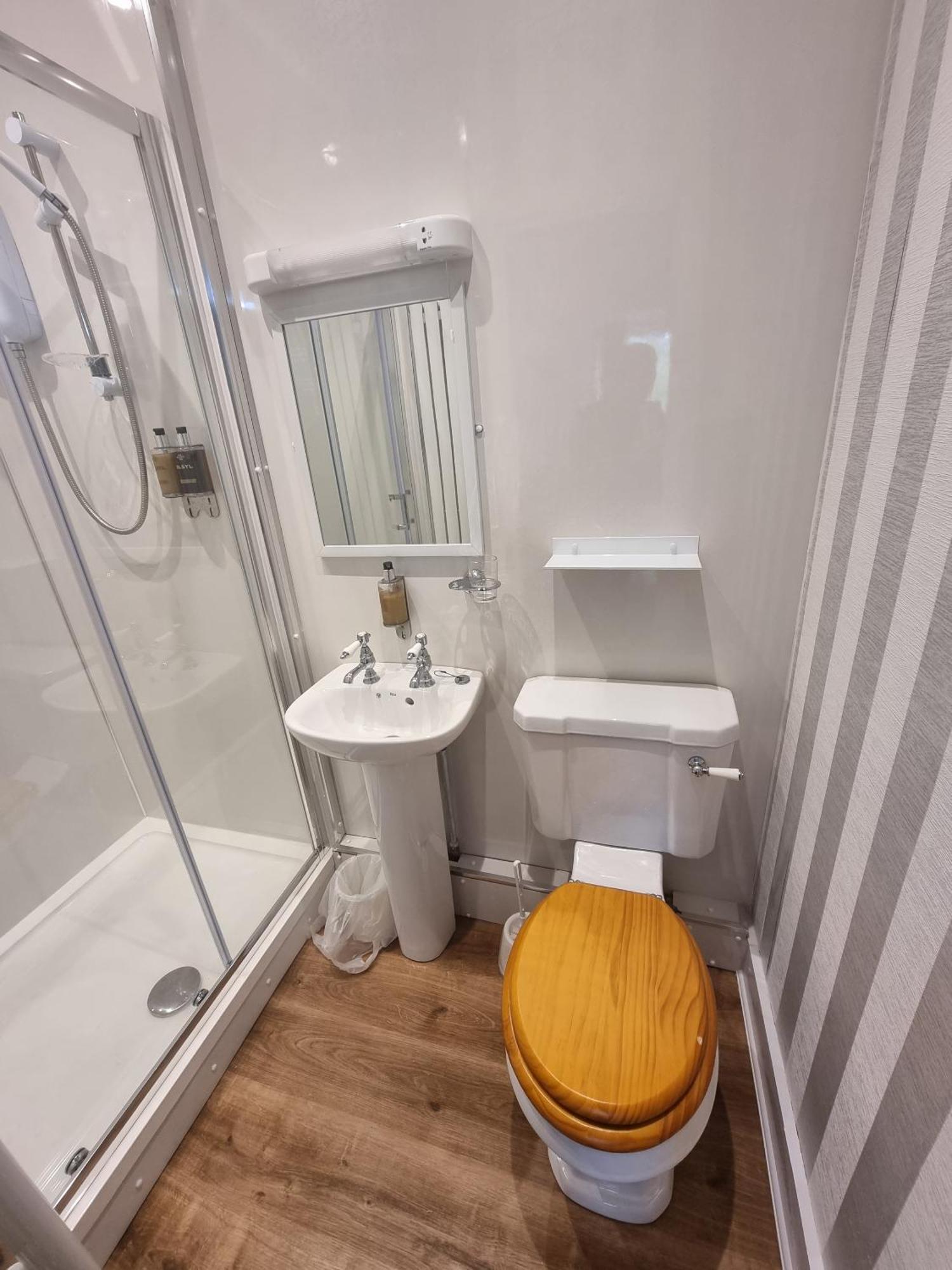 Roy Bridge Hotel Fort William Luaran gambar
