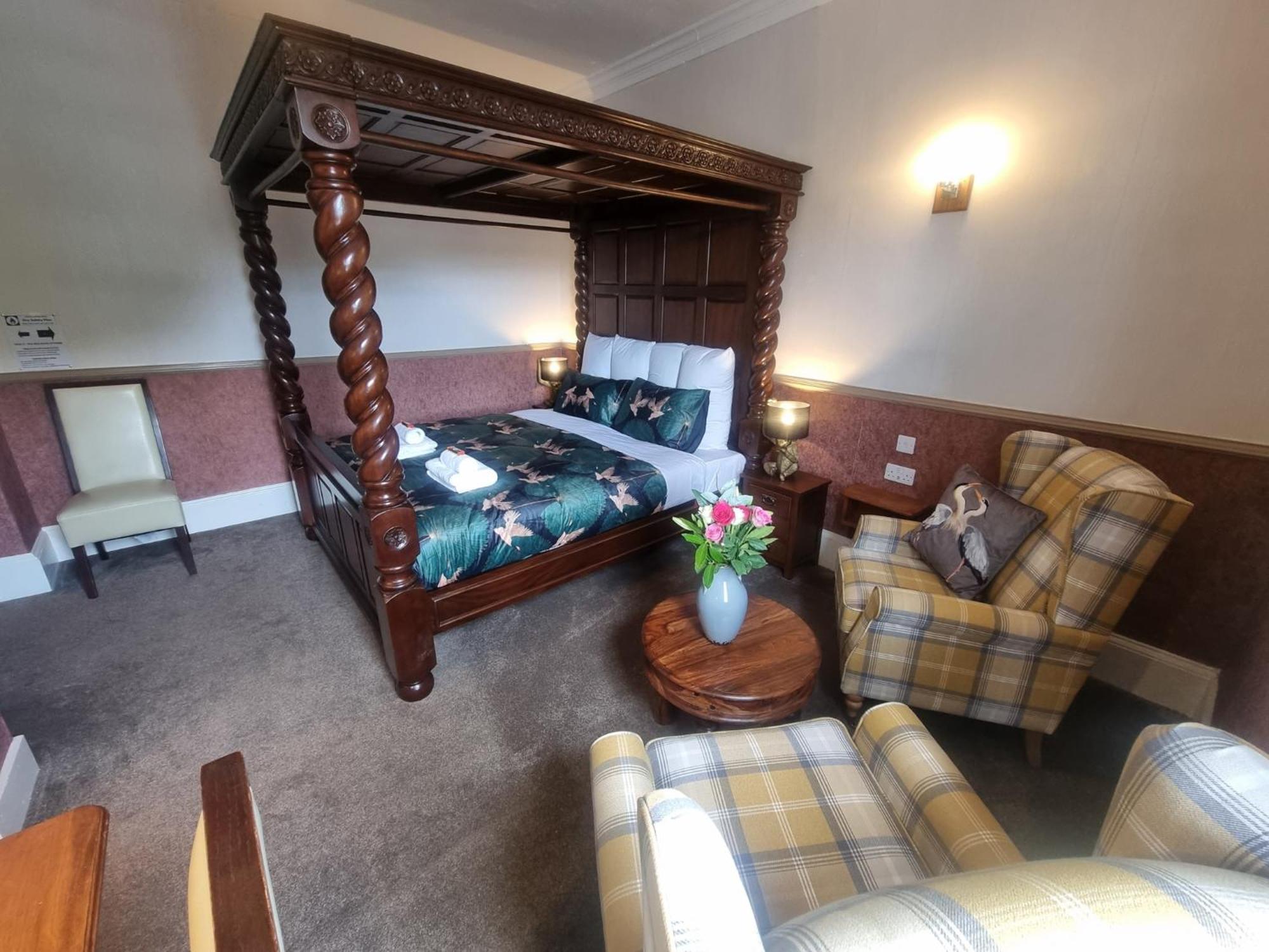 Roy Bridge Hotel Fort William Luaran gambar